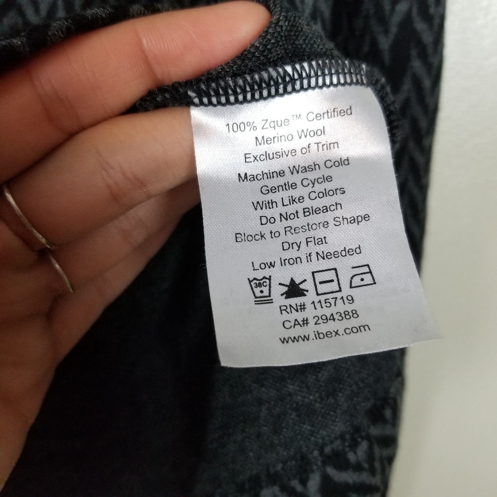 IBEX 100% Merino Wool Full Zip Sweater Shell US L - Picture 7 of 7